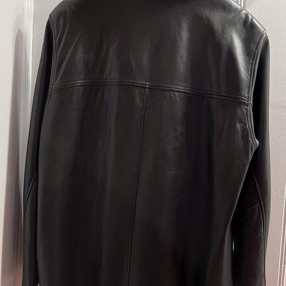 EUC Danier Men's Leather Coat sz M - Picture 2 of 16